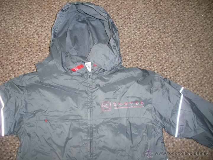 Segunda mano: CHAQUETA DE DEPORTE - Foto 2