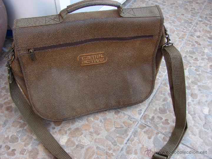 Segunda mano: BOLSO BANDOLERA CAMEL ACTIVE. MARRON - Foto 2