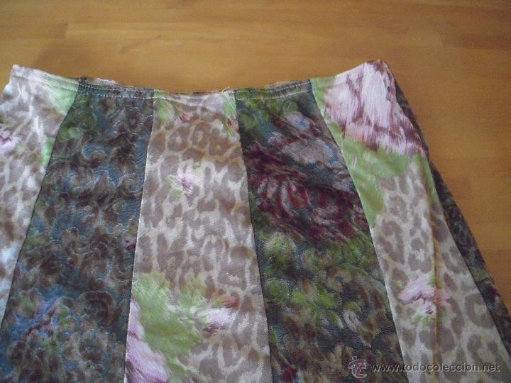 Segunda mano: Falda, talla M - Foto 2