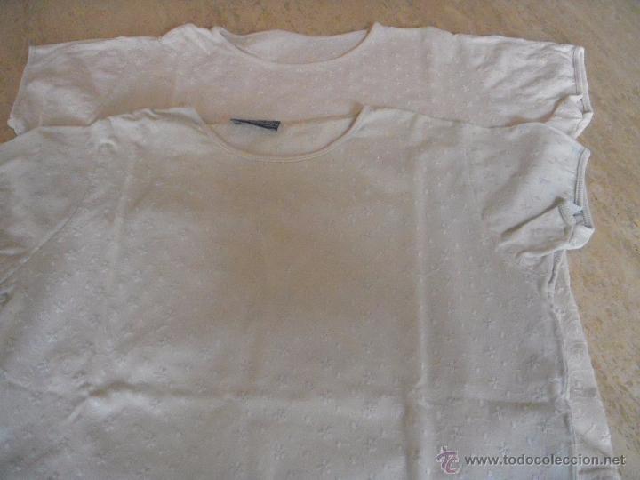 Segunda mano: 2 camisetas 100% algod&oacute;n - Foto 2