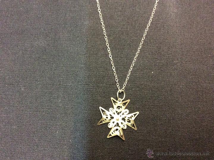 Segunda mano: CRUZ Y CADENA DE PLATA DE LEY - Foto 2