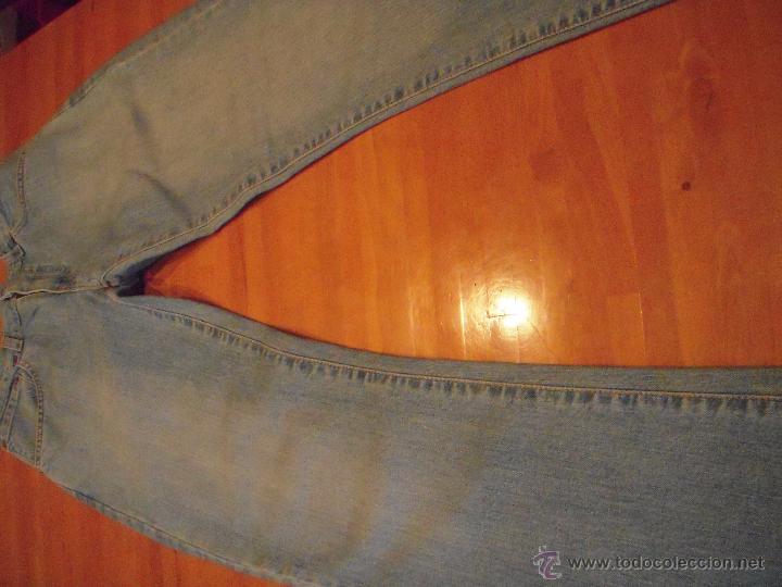 Segunda mano: Pantal&oacute;m Levi strauss 525 - Foto 2