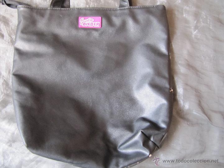 Segunda mano: BOLSO DE JUSTIN BIEBER CON CHAPA - Foto 5