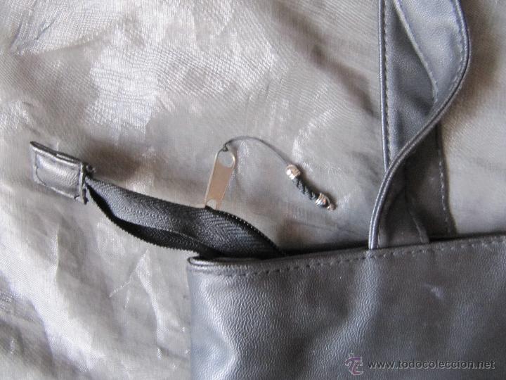 Segunda mano: BOLSO DE JUSTIN BIEBER CON CHAPA - Foto 7