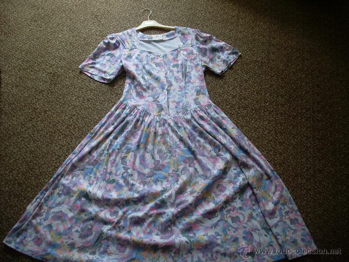 Segunda mano: VESTIDO MUJER ESTAMPADO - Foto 1