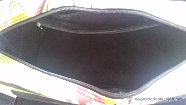 Segunda mano: AMPLIO SACO DE VIAJE, BUEN ESTADO - Foto 8
