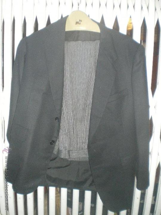Segunda mano: TRAJE DE BODA CLASICO - Foto 1