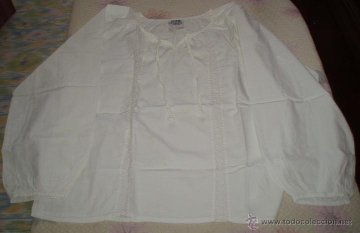 Segunda mano: bluson blanco de algodon manga larga  talla XL - Foto 1