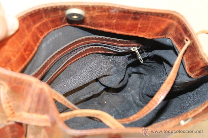 Segunda mano: BOLSO EN PIEL MARCA MUTT&Ouml;N - Foto 4