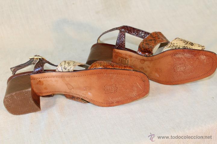 Segunda mano: ZAPATOS DE MUJER MARCA JONI EN PIEL - Foto 2