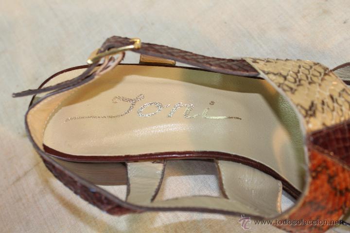 Segunda mano: ZAPATOS DE MUJER MARCA JONI EN PIEL - Foto 3