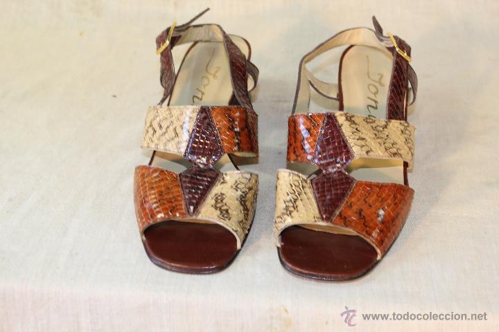 Segunda mano: ZAPATOS DE MUJER MARCA JONI EN PIEL - Foto 4