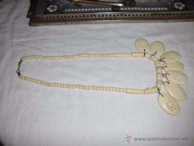 Segunda mano: BONITO COLLAR DE HUESO - Foto 2