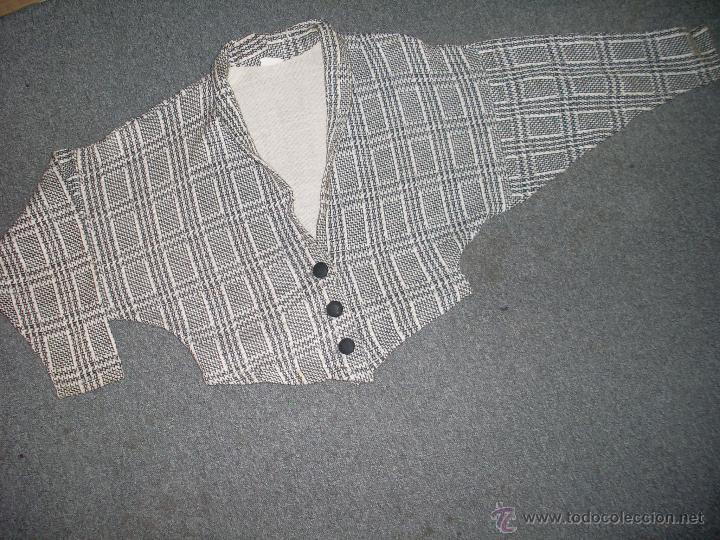 Segunda mano: CHAQUETA CORTA MUJER - Foto 1