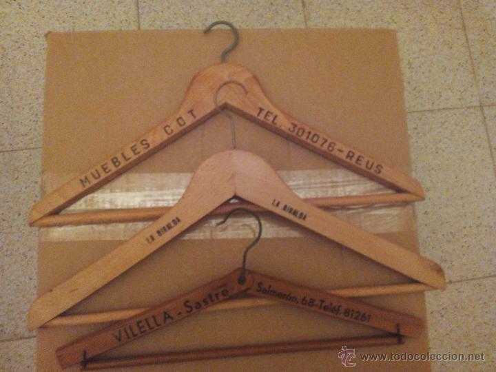 Segunda mano: Lote perchas - Foto 1