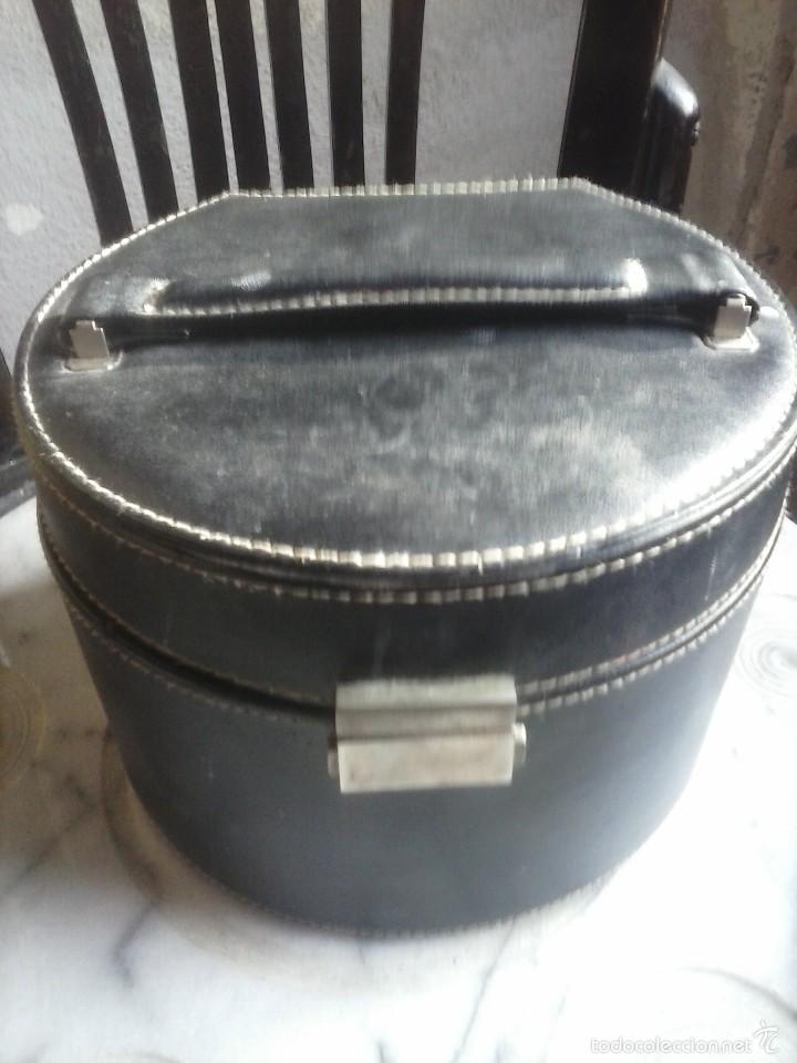 Segunda mano: NECESER COSMETICOS. - Foto 1