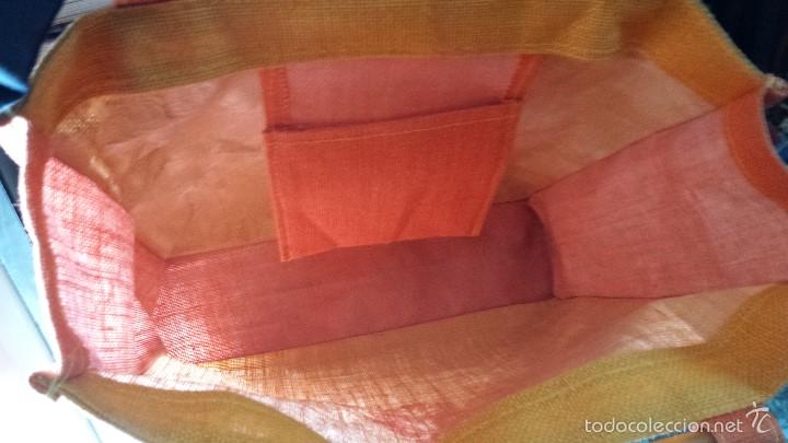 Segunda mano: BOLSO POLYSIANES DE SACO FORRADO ASAS DE MADERA - Foto 2
