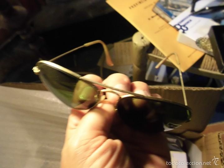 Como Ajustar La Patilla De Las Gafas