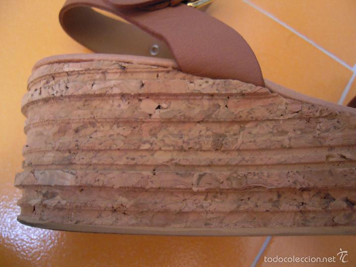Segunda mano: Sandalias con cu&ntilde;a n&ordm; 40 - Foto 6