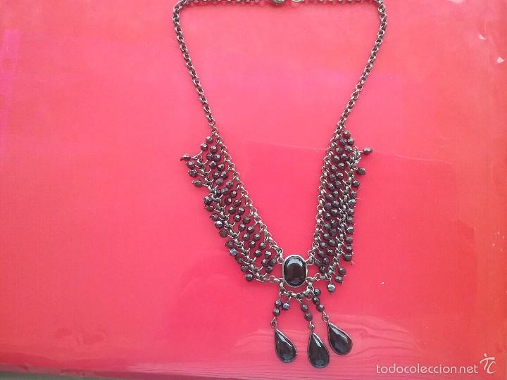 Segunda mano: COLLAR  BISUTERIA EN NEGRO. - Foto 1