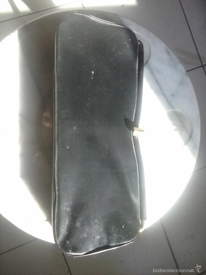 Segunda mano: LOTE 3 BOLSOS / MONEDEROS . - Foto 1