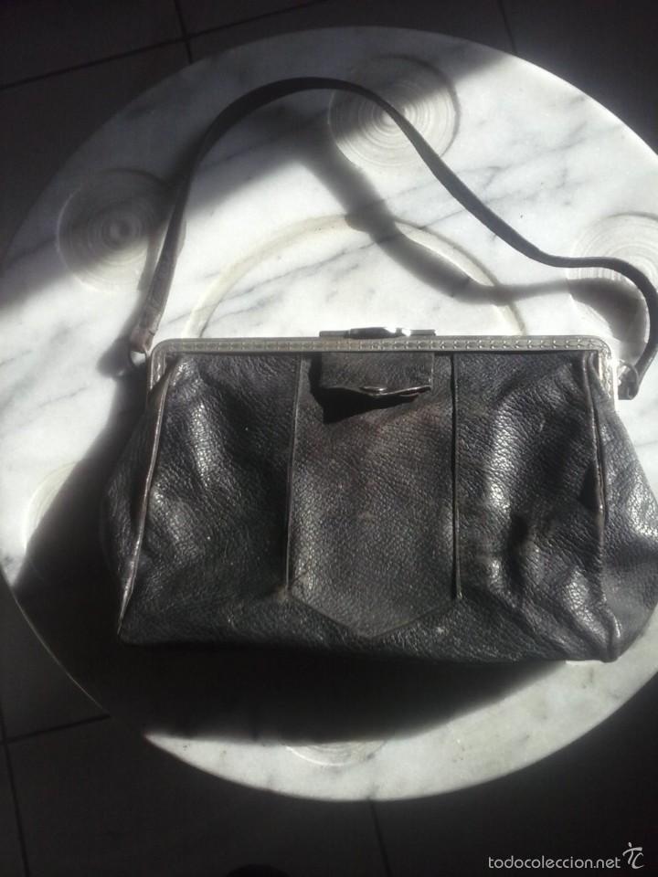 Segunda mano: LOTE 3 BOLSOS / MONEDEROS . - Foto 3