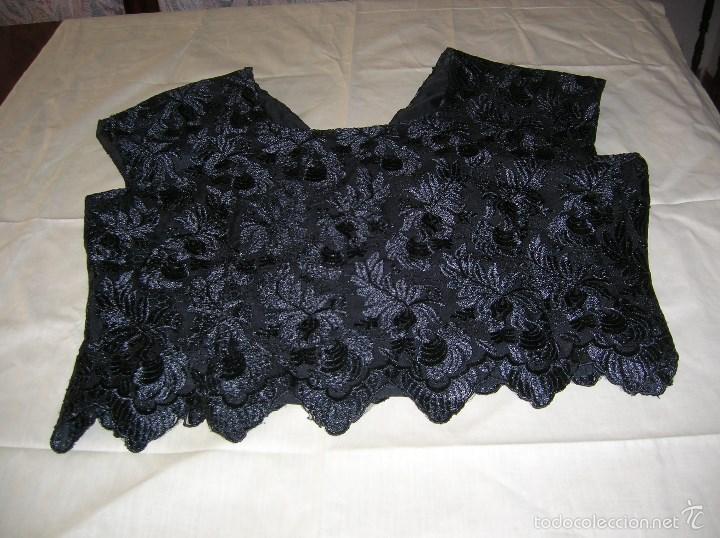 Segunda mano: Precioso top en encaje negro - Foto 1