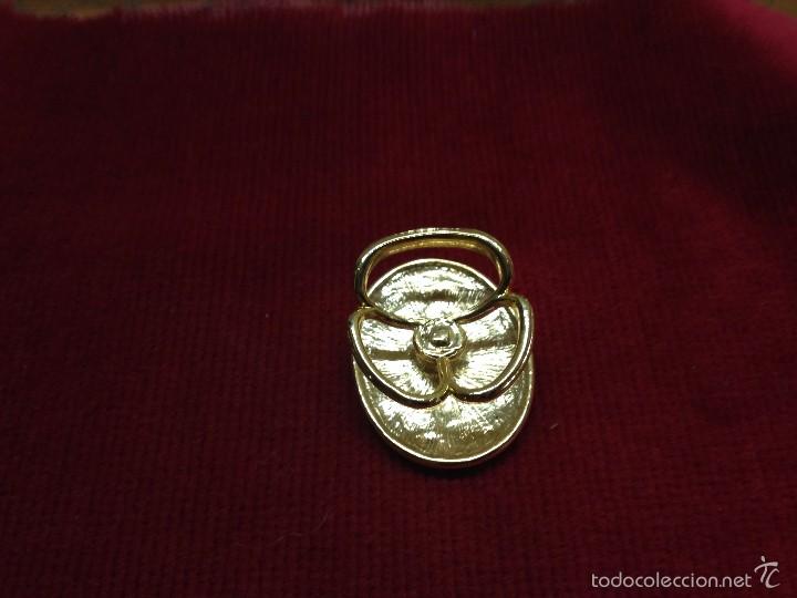 Segunda mano: BROCHE CON CRISTALES(K) - Foto 2