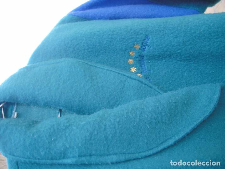 Segunda mano: albornoz o bat&iacute;n - Foto 2