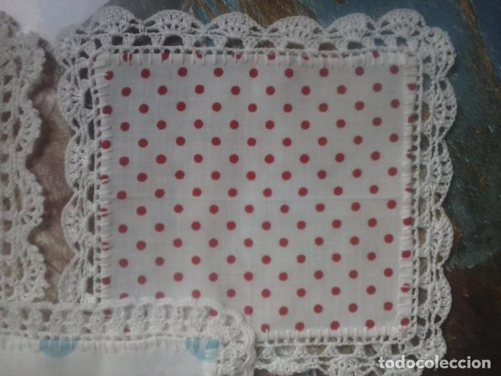 Segunda mano: LOTE DE 5 PA&Ntilde;UELOS . - Foto 2