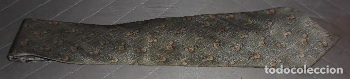 Segunda mano: corbata de seda natural de Lanvin  Paris - Foto 1