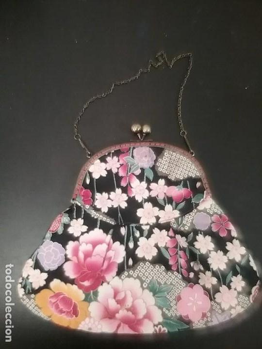Segunda mano: Bolsito tela japonesa - Foto 1