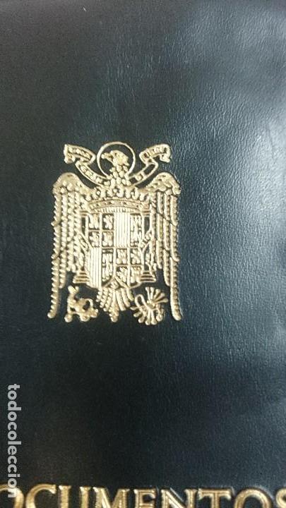 Segunda mano: CARTERA PORTA DOCUMENTOS CON ESCUDO DEL ANTIGUO R&Eacute;GIMEN - Foto 2