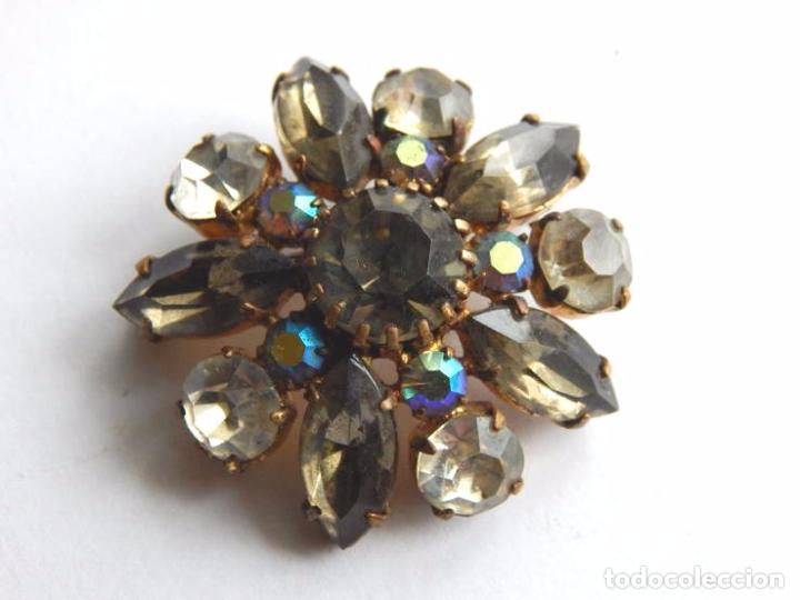 Segunda mano: Broche 2 .Ucrania - Foto 2