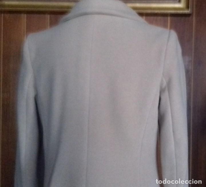 Segunda mano: ABRIGO COLOR CAMEL, . TALLA 38. - Foto 4
