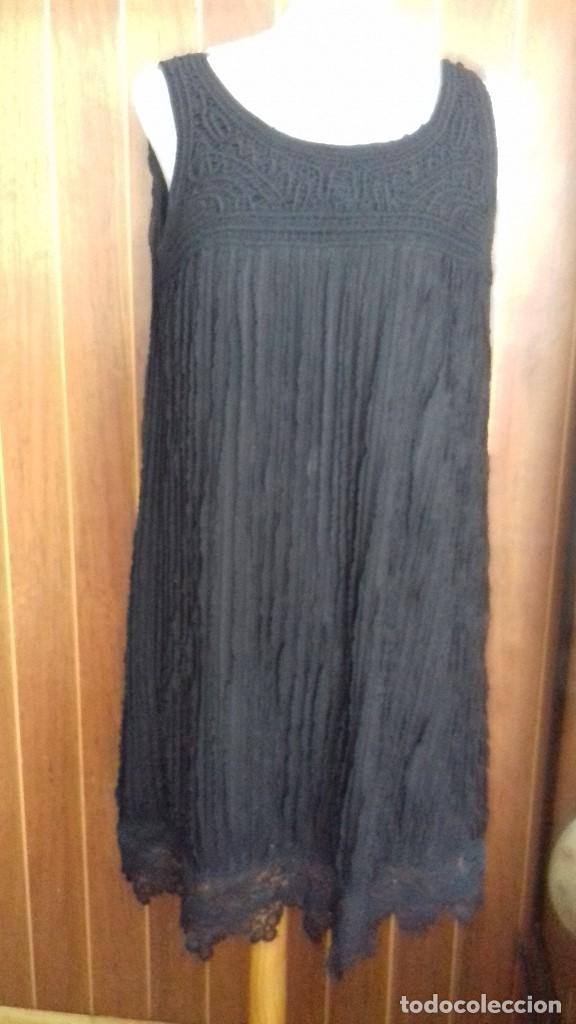 Segunda mano: BONITO VESTIDO NEGRO CON ENCAJE. - Foto 1