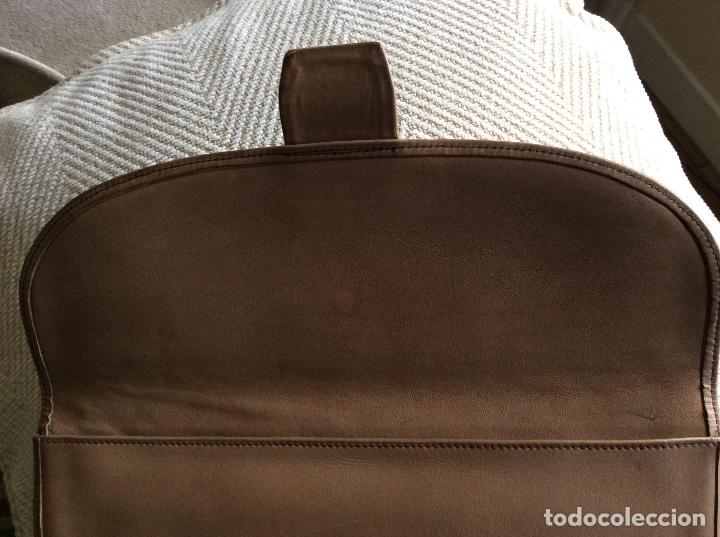Segunda mano: Loewe cartera portadocumentos piel - Foto 7