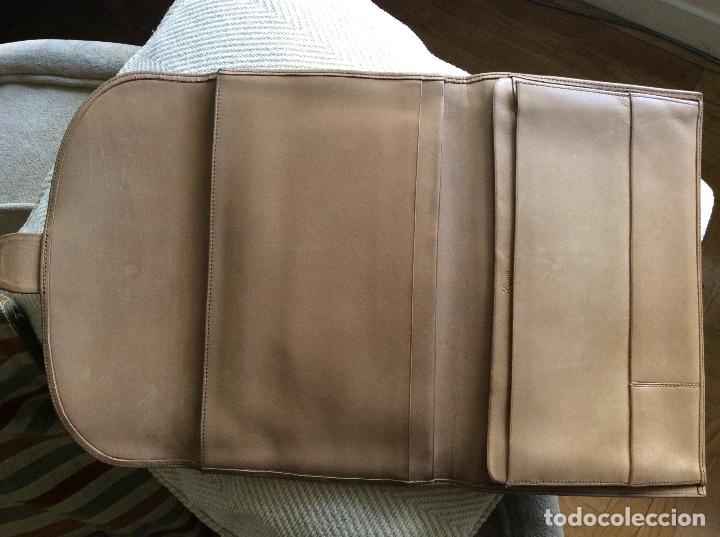 Segunda mano: Loewe cartera portadocumentos piel - Foto 8