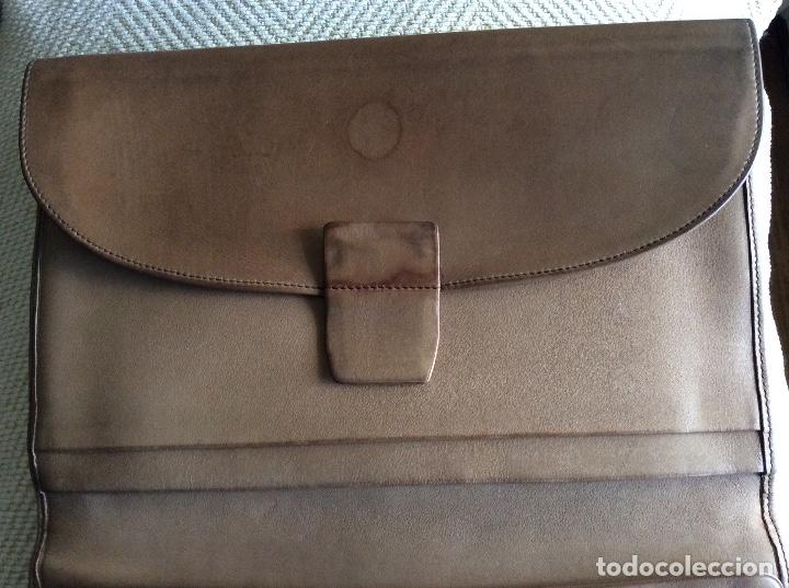 Segunda mano: Loewe cartera portadocumentos piel - Foto 11