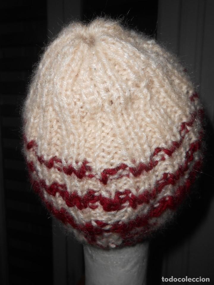 Segunda mano: GORRO DE LANA -Hecho a mano- - Foto 2
