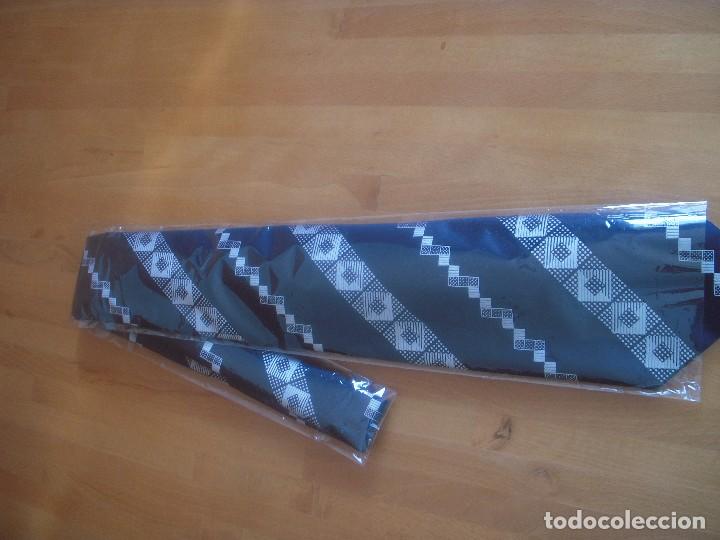 Segunda mano: corbata de franjas - Foto 1