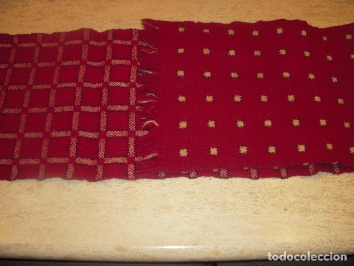 Segunda mano: Bufanda reversible con flecos - Foto 5