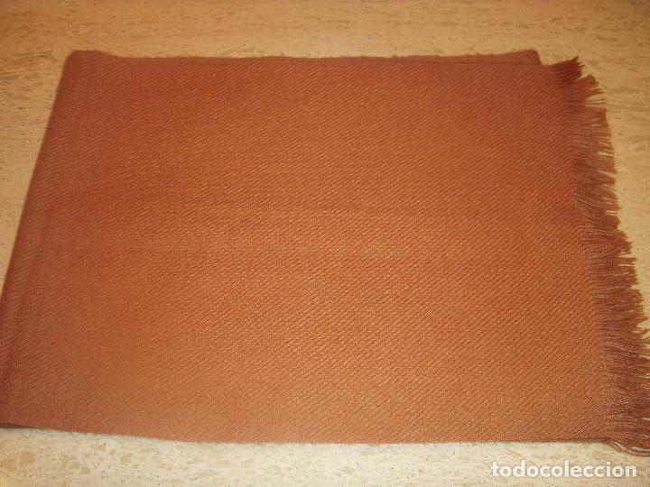 Segunda mano: Bufanda o fular con flecos - Foto 1