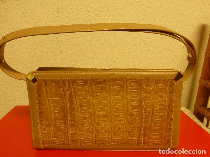 Segunda mano: BOLSO DE PIEL DE COCODRILO - Foto 1