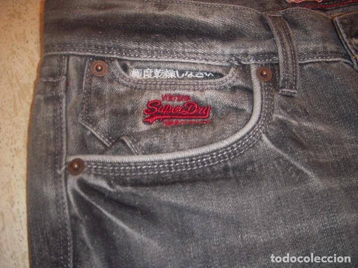 Segunda mano: Pantal&oacute;n SUPERDRY, sin estrenar - Foto 4