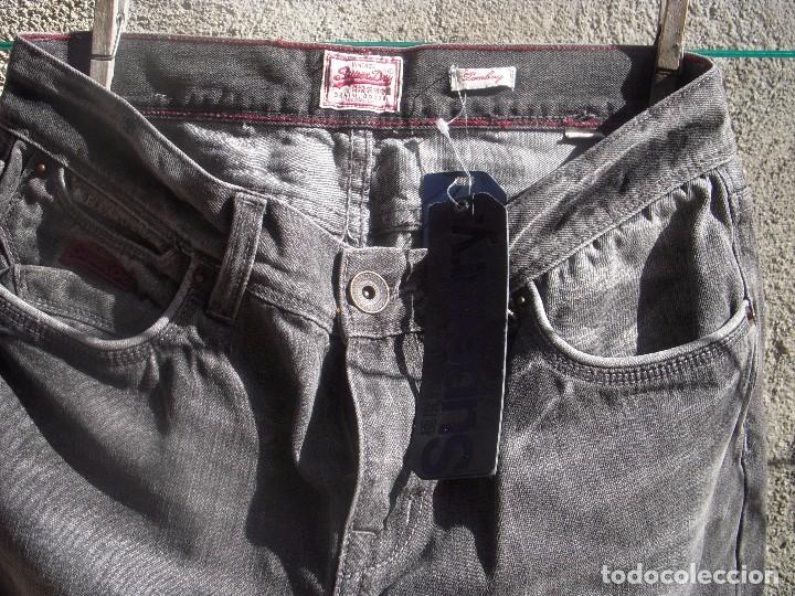 Segunda mano: Pantal&oacute;n SUPERDRY, sin estrenar - Foto 12