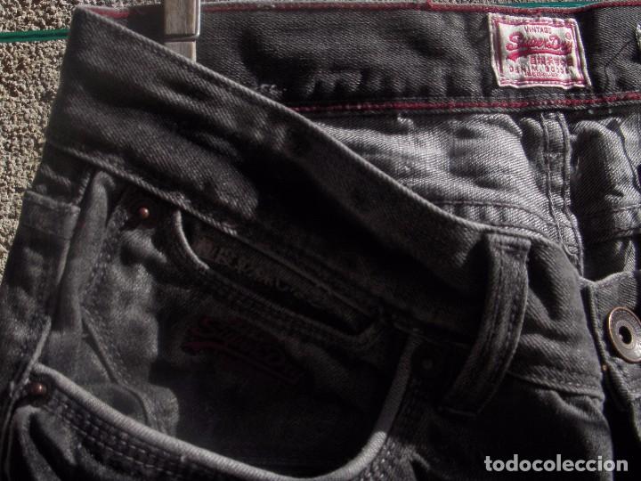 Segunda mano: Pantal&oacute;n SUPERDRY, sin estrenar - Foto 13