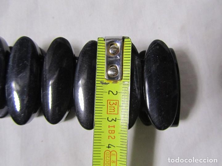 Segunda mano: Pulsera de cuarzo ojo de halc&oacute;n. Sistema de gomas - Foto 7