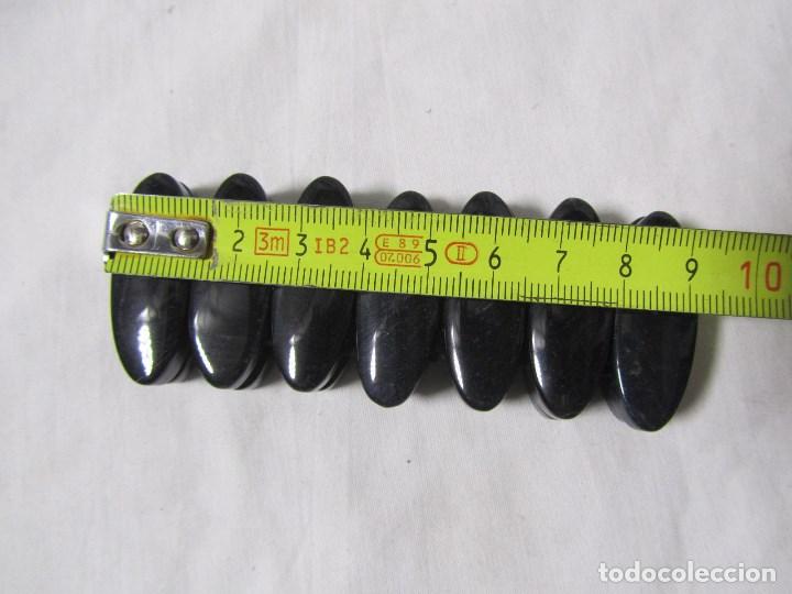 Segunda mano: Pulsera de cuarzo ojo de halc&oacute;n. Sistema de gomas - Foto 8