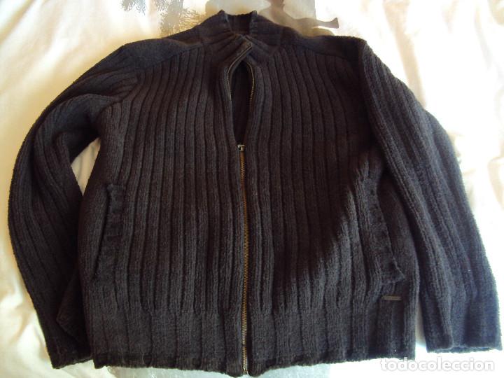 Segunda mano: CHAQUETA - Foto 1